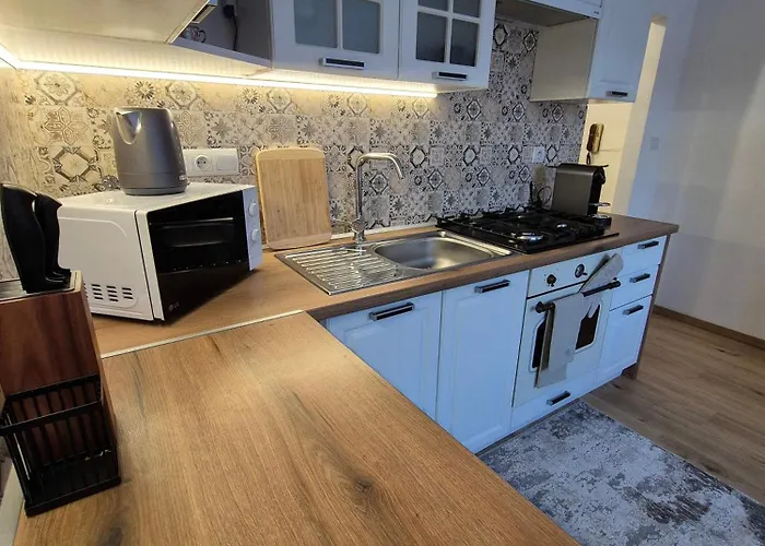 アパート Sarka ブレズノ